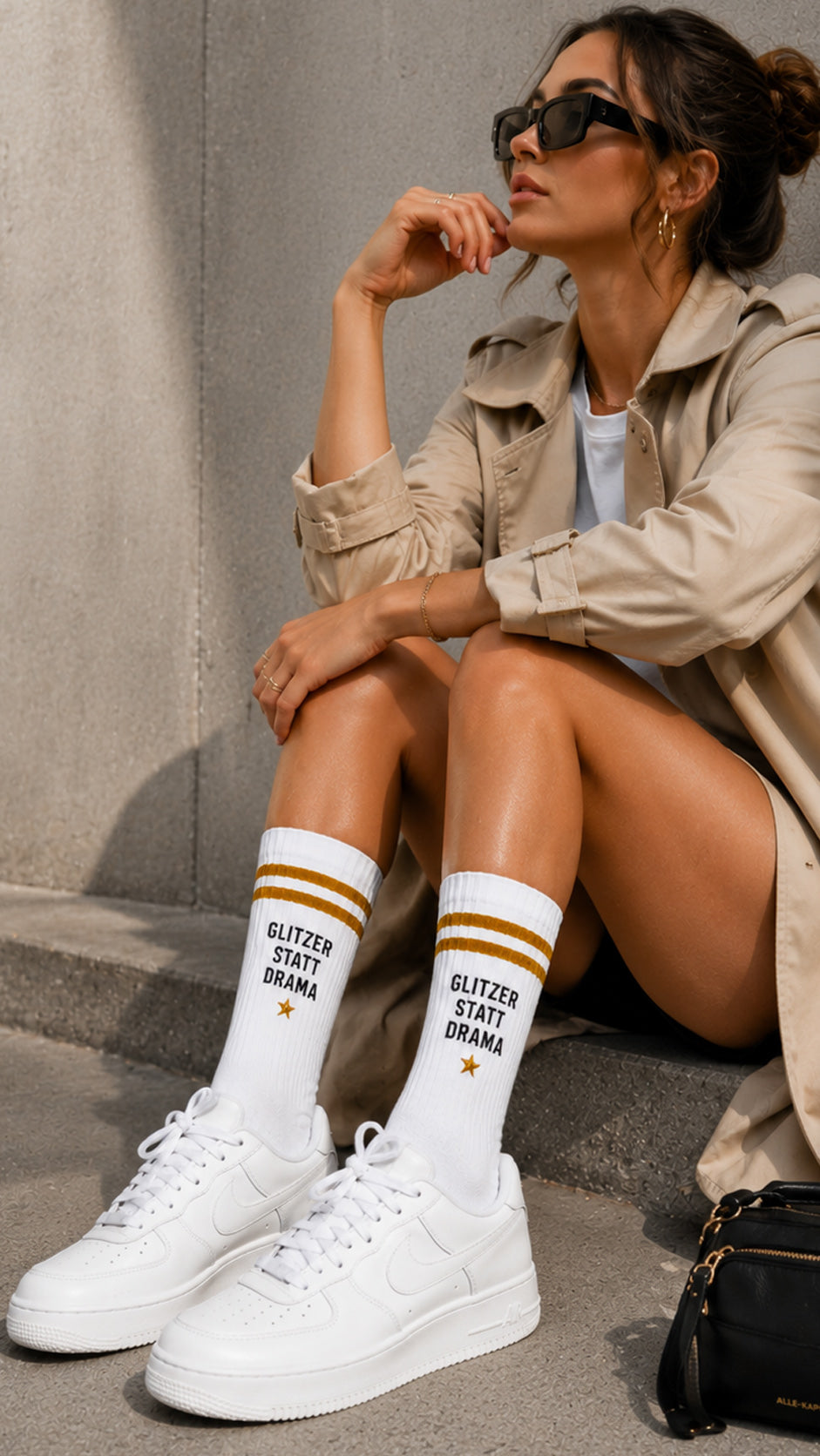 ★ GLITZER STATT DRAMA. – Statement Socken