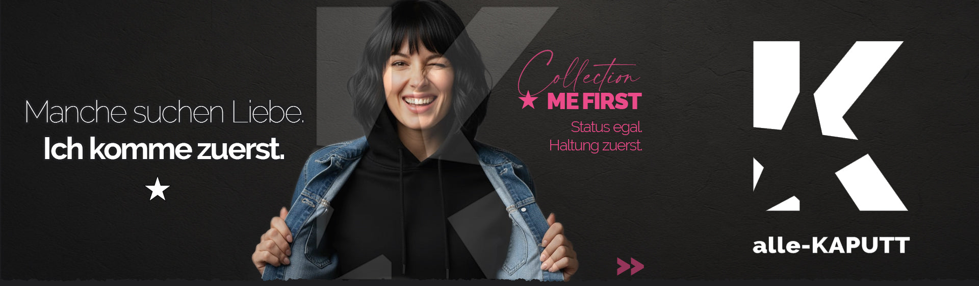 Selbstbewusste Frau im schwarzen Hoodie lächelt in die Kamera – ME FIRST. Collection von alle-KAPUTT, Haltung vor Beziehungsstatus.