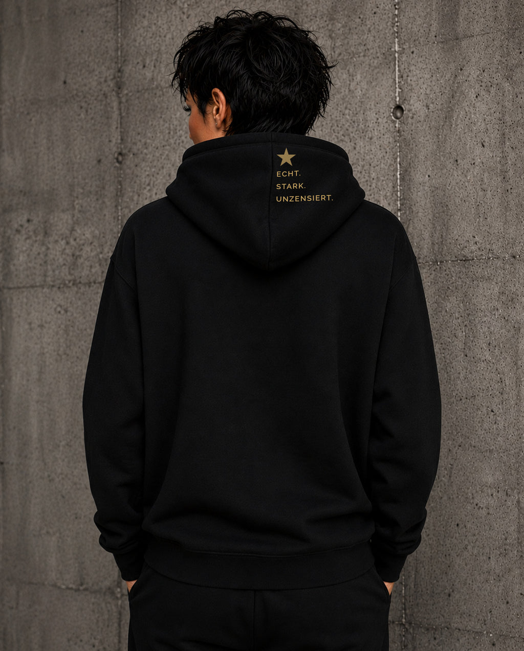 ★  SHINY WOMAN. HOODIE – ECHT. STARK. UNZENSIERT.